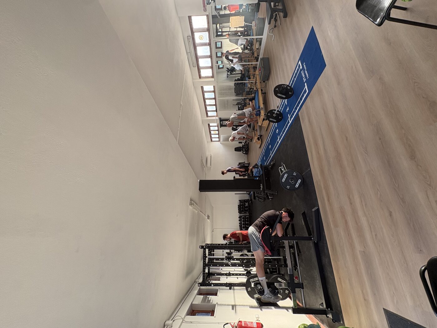 Interno della sala pesi di Kinestasi Fitness Club